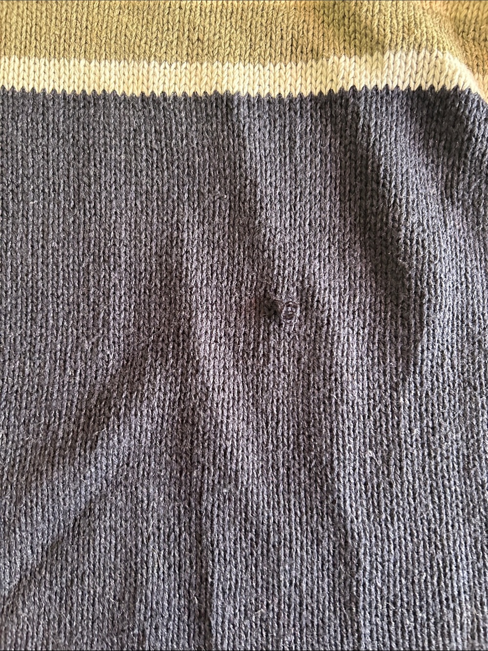 Rue 21 Mens Navy and Gray Striped V-Neck Sweater Vest with Contrast Trim y2k - Picture 5 of 5